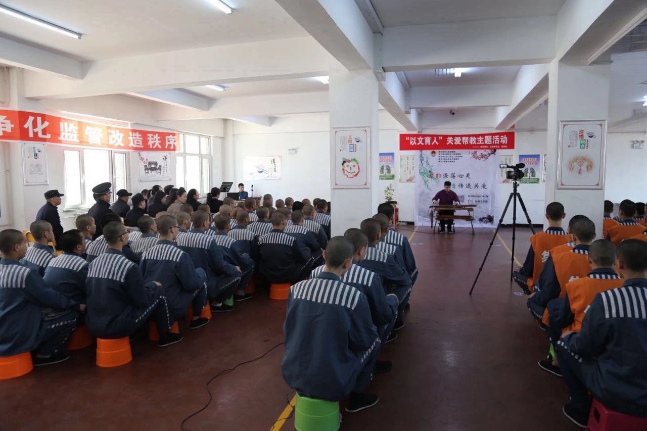 公益演出现场 (2).jpg