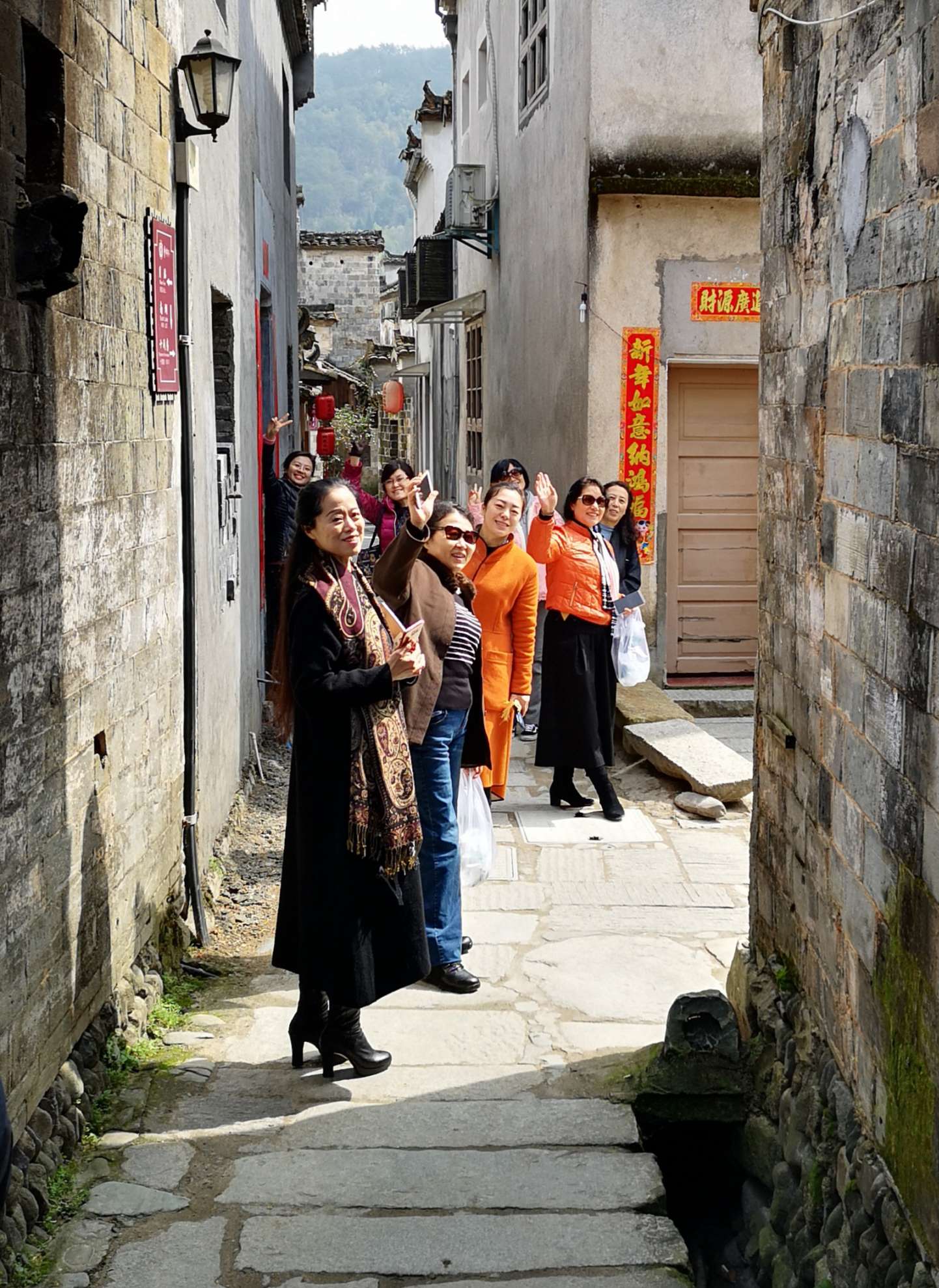 36考察徽文化.jpg 36考察徽文化.jpg