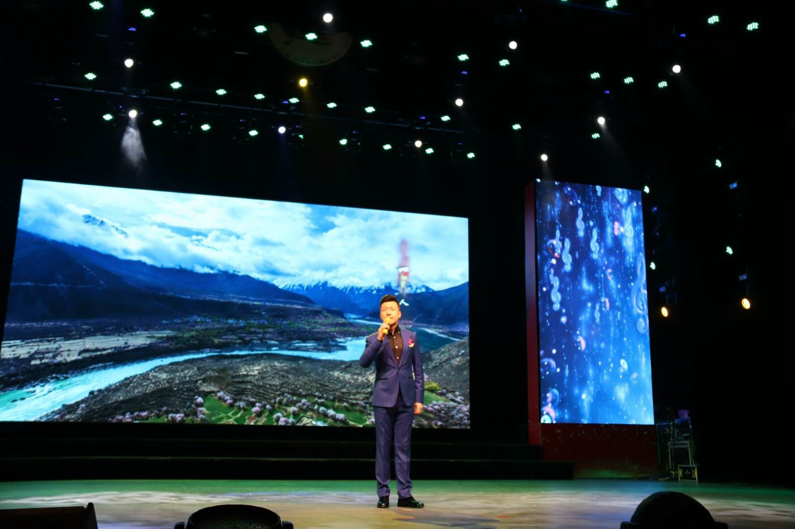 李金柱.jpg 李金柱.jpg