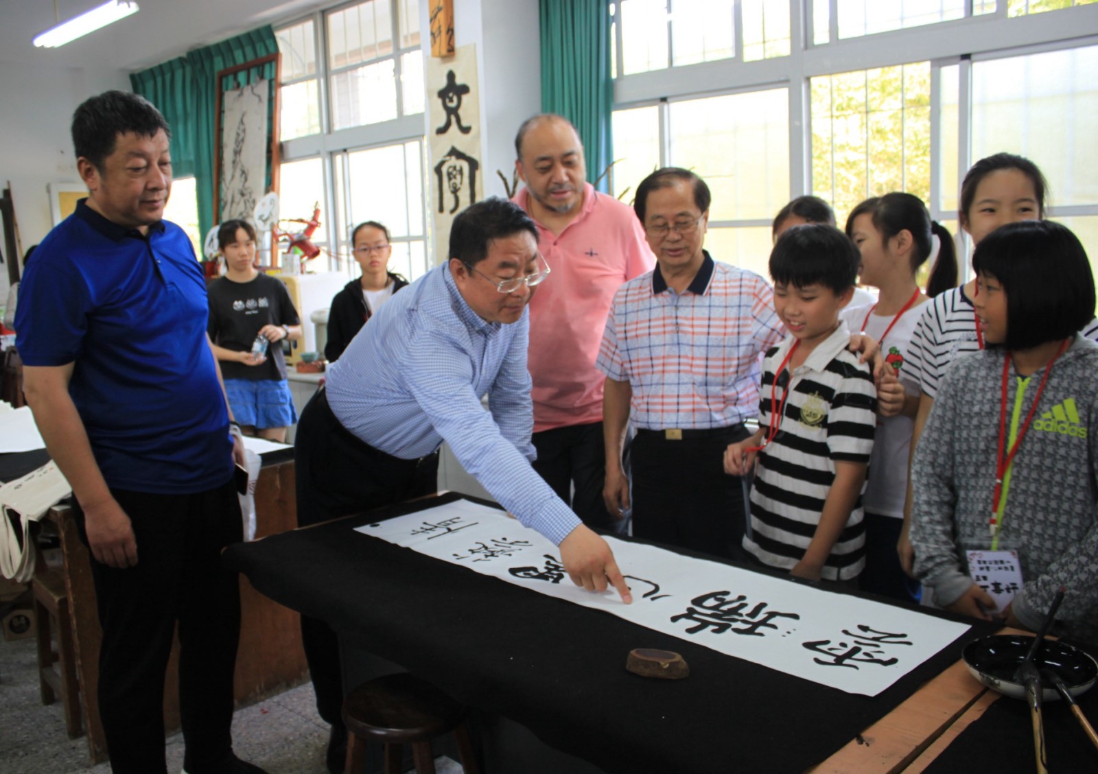 26笔会现场.jpg 26笔会现场.jpg