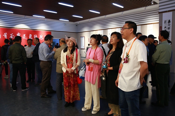 31 展览花絮.jpg 31 展览花絮.jpg