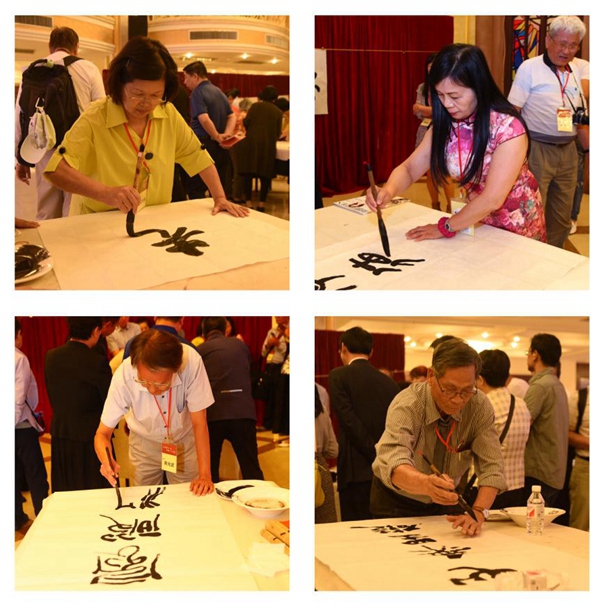 25晚会笔会现场.jpg 25晚会笔会现场.jpg