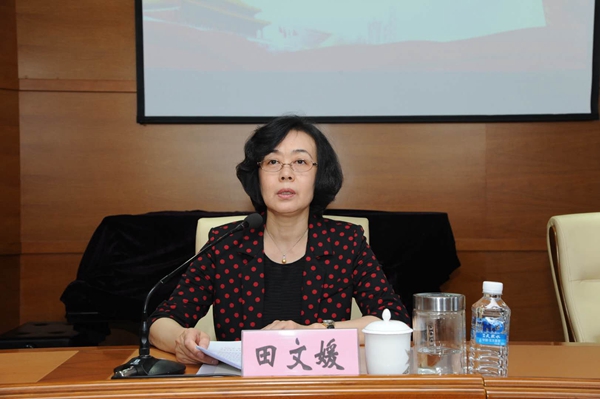 省委宣传部副部长、省文联党组书记田文媛作专题辅导报告.jpg