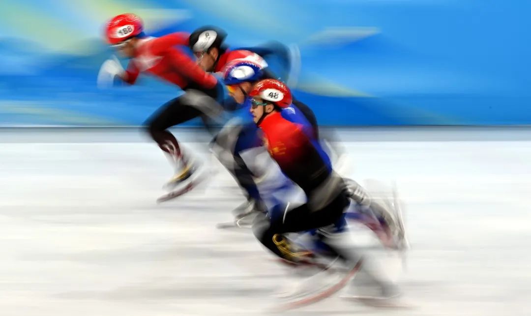 2月8日,在国家速滑馆冰丝带进行得速度滑冰1000米比赛.jpg