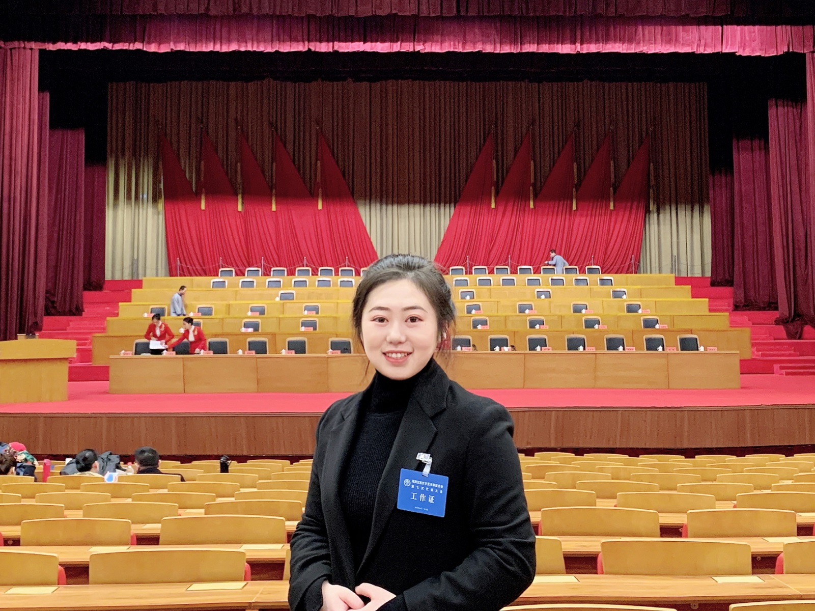 吕乐.jpg 吕乐.jpg