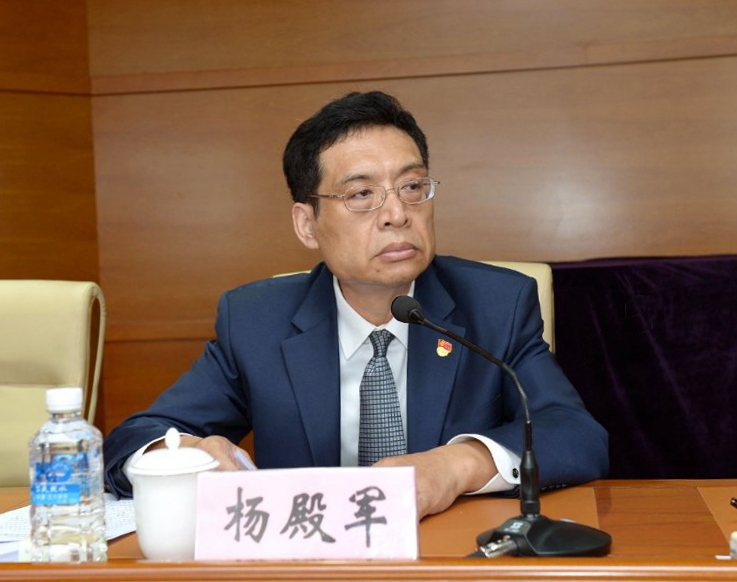 2.省文联党组书记杨殿军作动员讲话.jpg