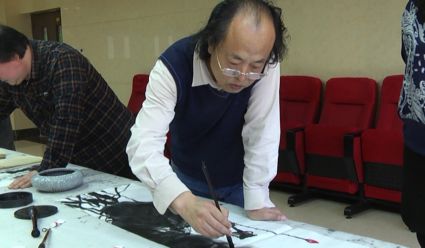 省美协顾问张洪驯.jpg