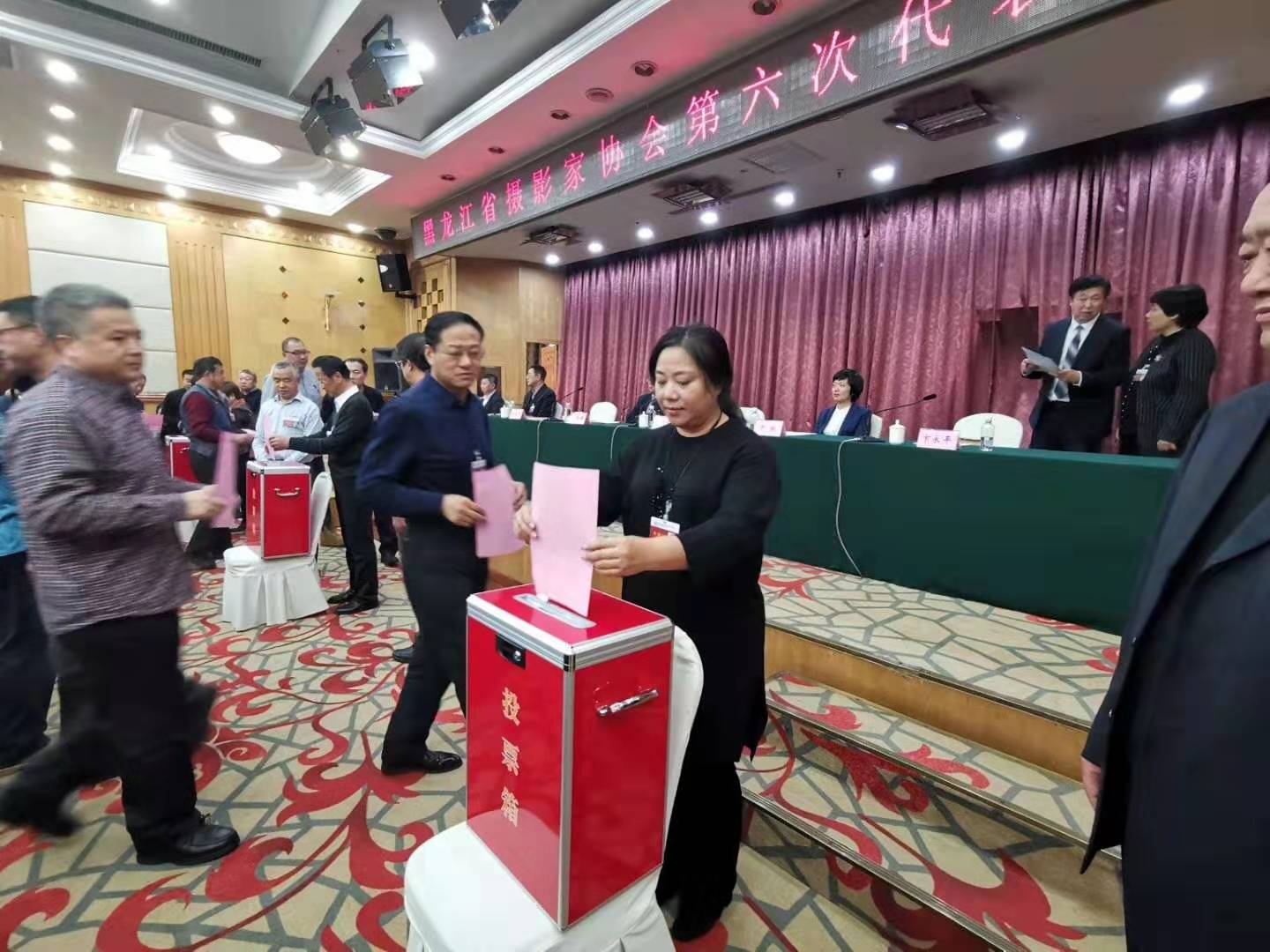 选举会场.jpg