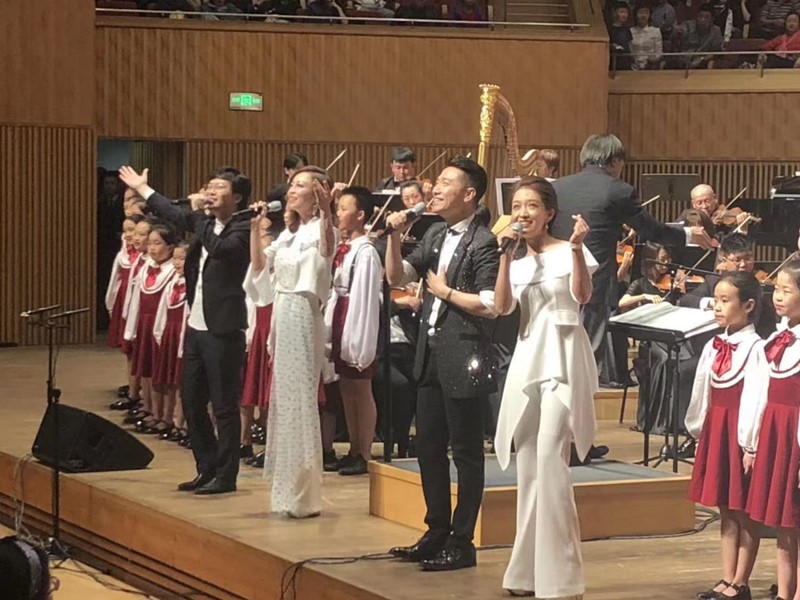 5.4付晓婷、冯冬、张濛、高新远演唱《我在黑龙江等你》.jpg