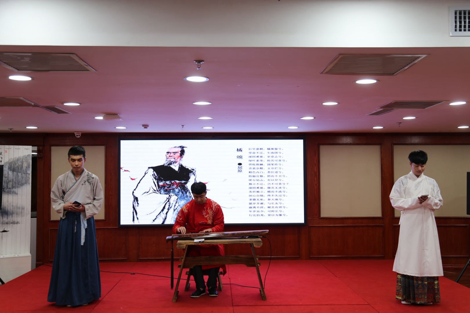 省音协副主席、古琴专业委员会副会长李树果演奏.jpg