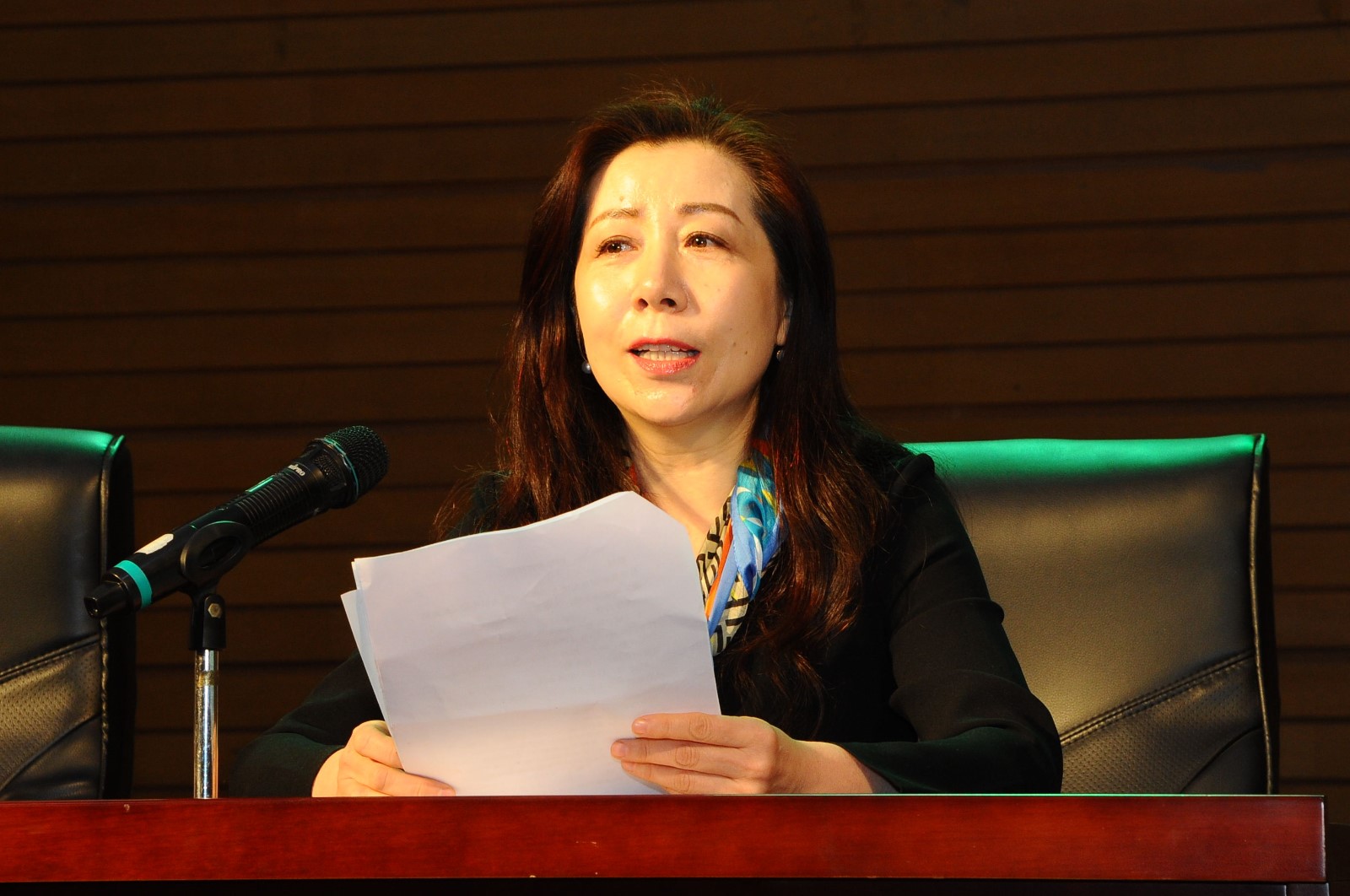 5钢琴专业委员会会长梁梅讲解钢琴考评标准.jpg