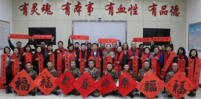 合影2.jpg