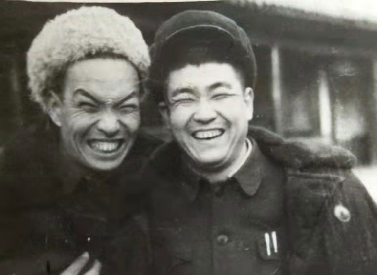 4于世德照片（左李维信、右于世德）.jpg