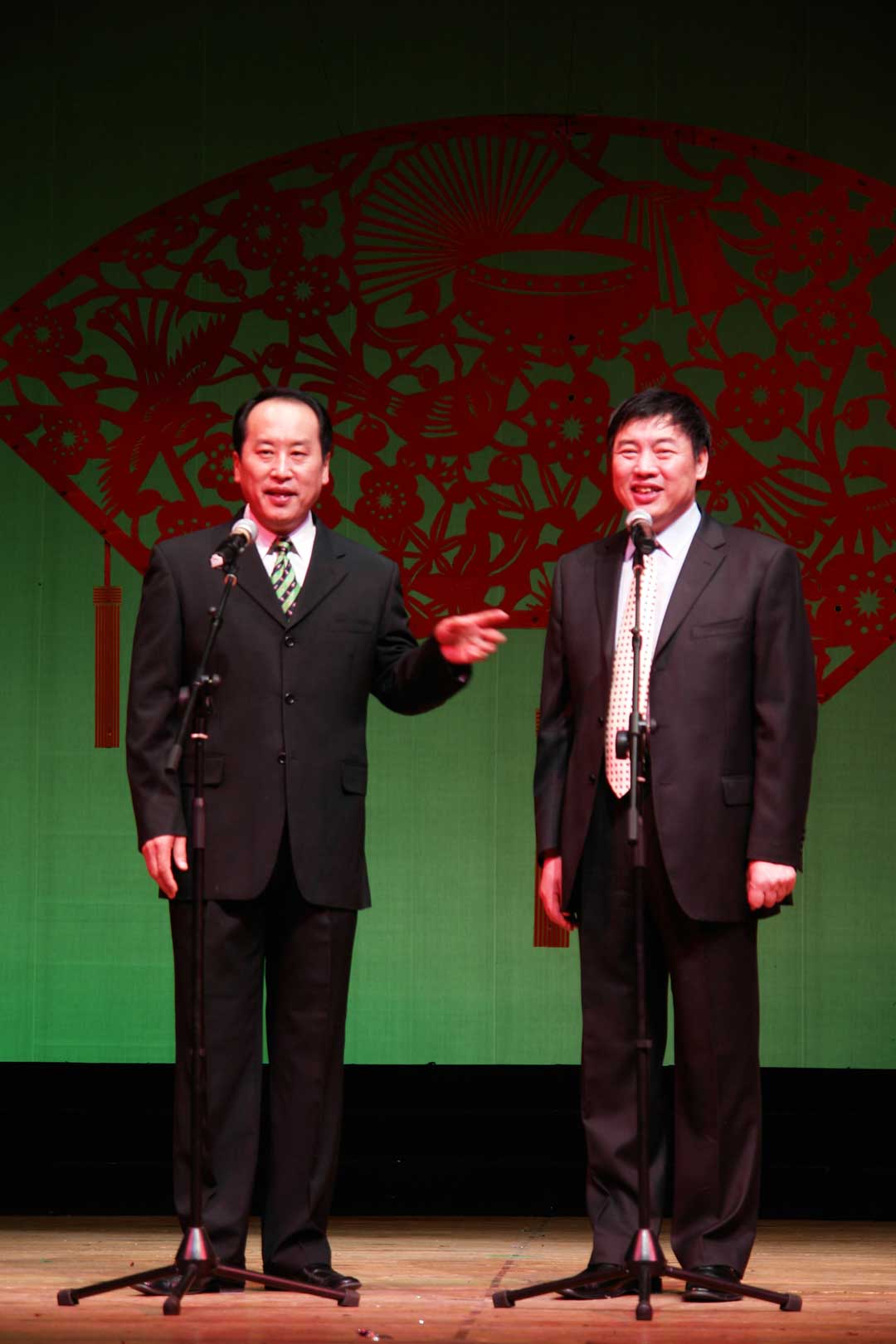 13宗成滨照片（左）.jpg