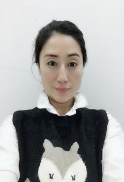 杨霞.png