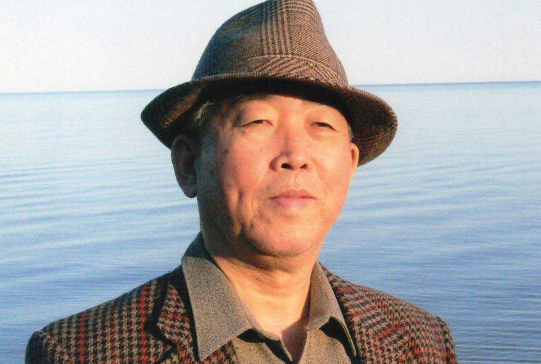 郝伯义1.jpg