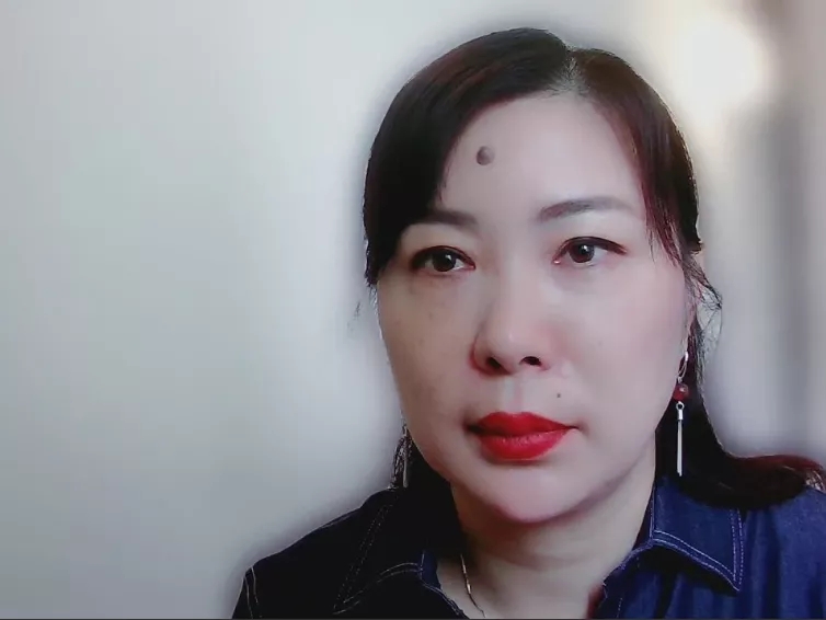 池颖红｜中国美协会员，黑龙江省美协油画艺委会主任，哈尔滨师范大学美术学院教授.webp.jpg