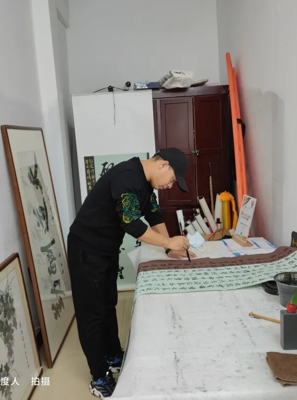 王大伟.webp.jpg