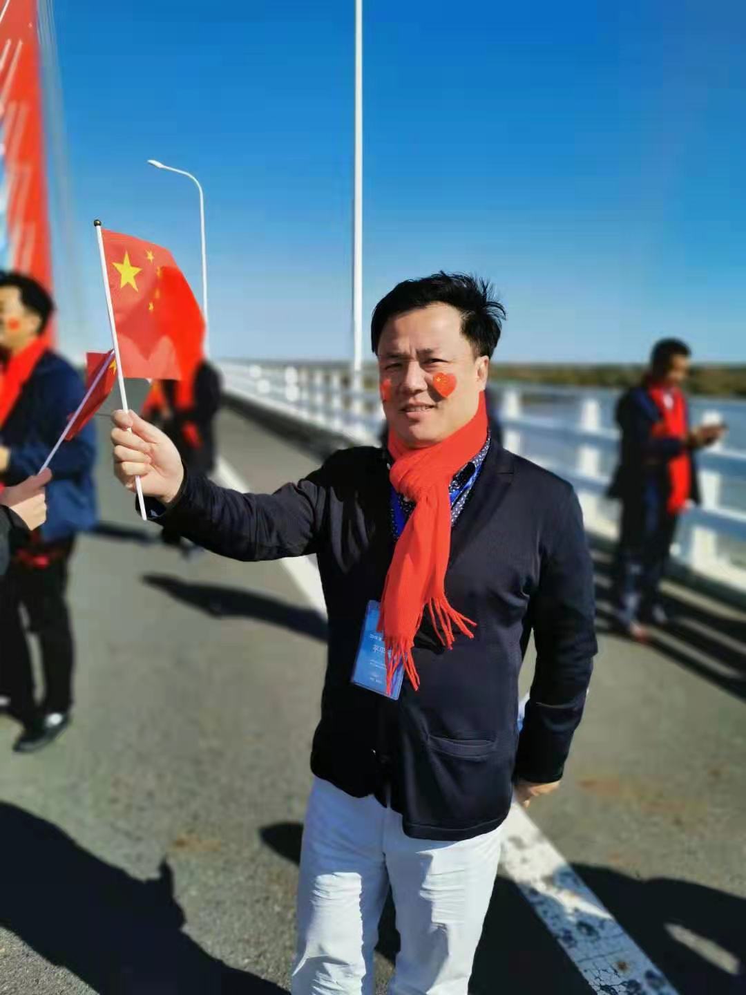 平平凡.jpg