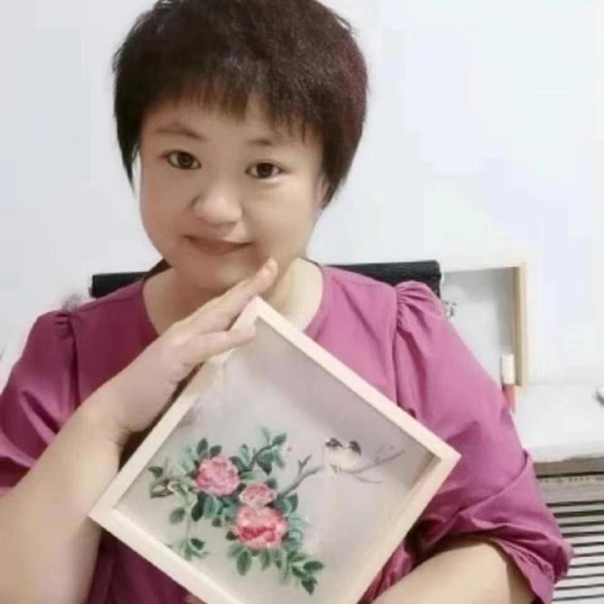 郭晓红.png